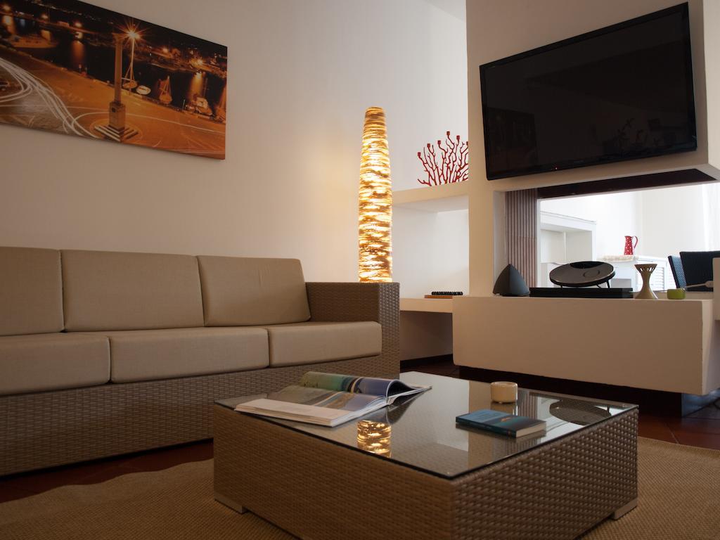 Hotel Garibaldi La Maddalena  Zewnętrze zdjęcie